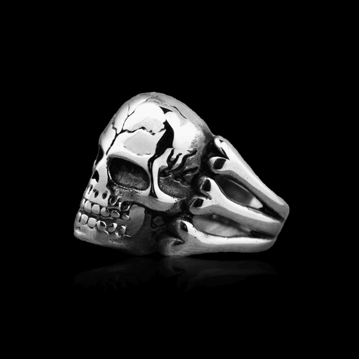 Skull & Bones Ring - VillainsWear